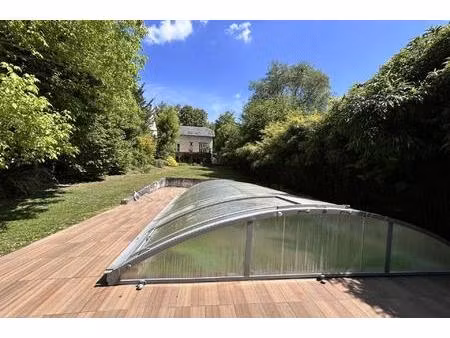 maison de caractère  piscine à 20 minutes de paris
