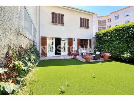 maison courbevoie traversante 8 pièces 200 m2 jardin parking 5 chambres à 5 minutes de la 
