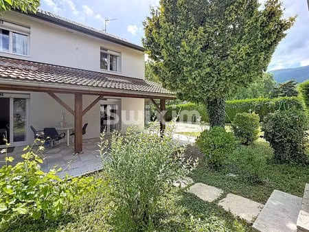 maison mitoyenne t6 de 153m2 sur terrain de 500m2!