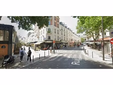 location commerce paris 75018 535m²
