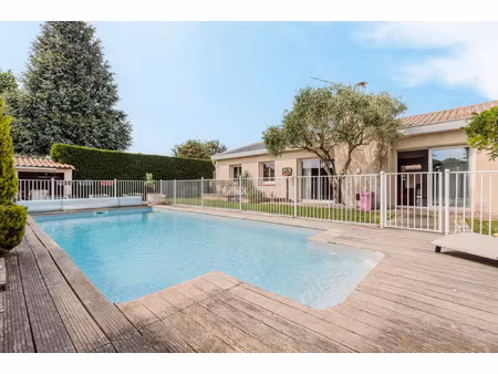 maison t4/5 de 118m2 environ