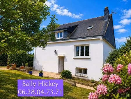 sally hickey vous propose en exclusivité à peaule 56130  au coeur d'un bourg breton pittor