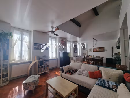 bel appartement au gout du jour 6 pieces 140m² convient à famille avec 2 enfants
