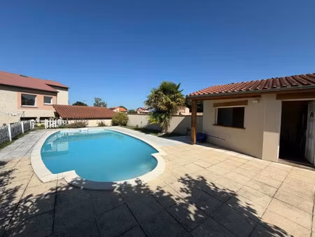 maison 5 chambres avec piscine et vue panoramique
