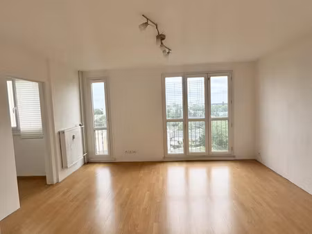 appartement à les ulis (91940)