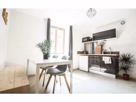 studette de 80 m² à rumilly