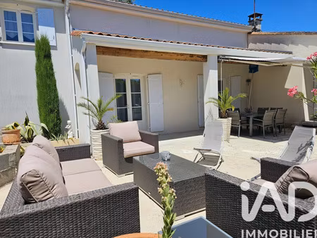 vente maison traditionnelle 9 pièces