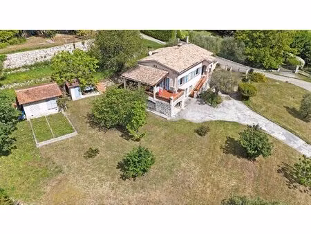 quartier calme et résidentiel - villa de 83 m2 - terrain de 3.425 m2
