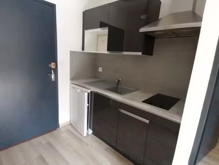 location appartement 2 pièces 29m² rodez 12000