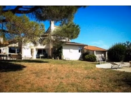 achat maison 7 pièces 156m² eclassan 07370