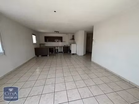appartement à louer 3 pièces 82.82 m² - frontignan (34) - 852€