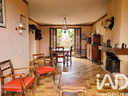 maison à aubusson (23200)