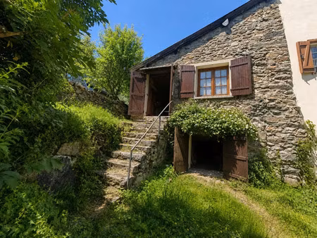 vente maison 7 pièces 200 m² ax-les-thermes (09110)