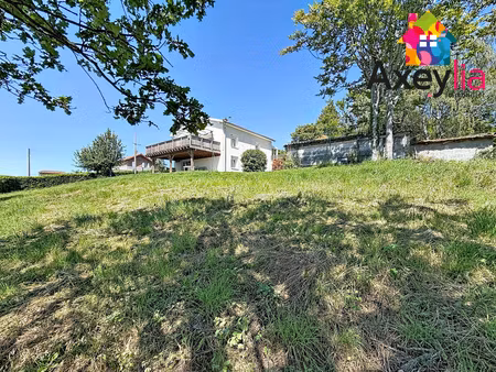 a vendre - cordelle - maison entièrement rénovée avec quatre chambres  terrasse et terrain