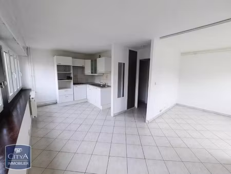 appartement à louer 1 pièce 29.65 m² - évry-courcouronnes (91) - 661€