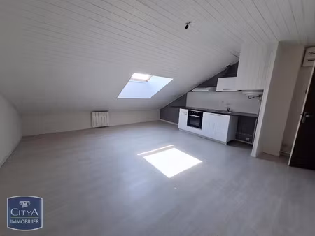 appartement à louer 1 pièce 27.38 m² - oyonnax (01) - 360€