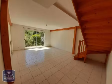 maison à louer 4 pièces 97.76 m² - angoulême (16) - 632€