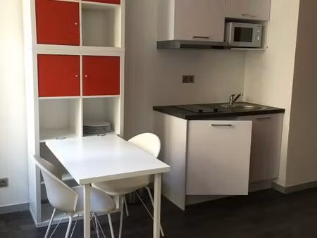 location appartement 1 pièce 22m² ecully 69130