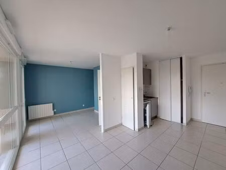 location appartement 1 pièce meublé 28m² vetraz monthoux 74100