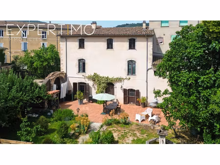 maison coeur de village - 280 m²