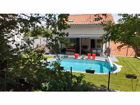maison 6 pièces - 133 m²