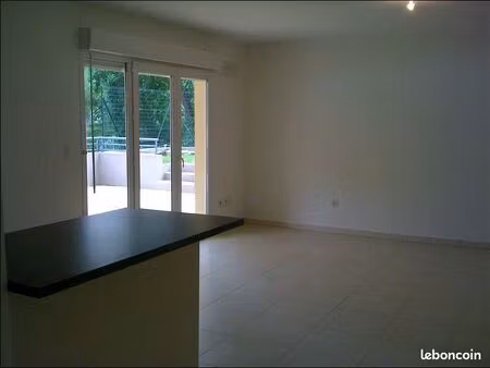 appartement 3 pièces 64 m²