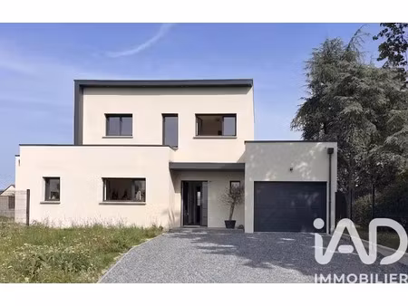 maison à corzé (49140)