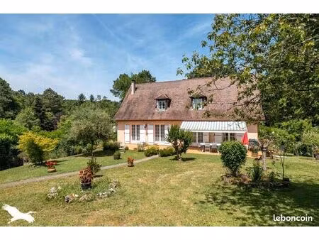 maison 6 pièces 162 m²