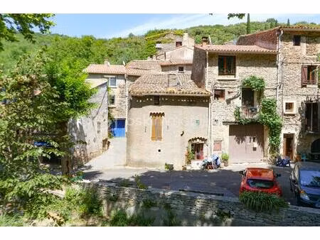 maison de village de 68 m² à cabrieres