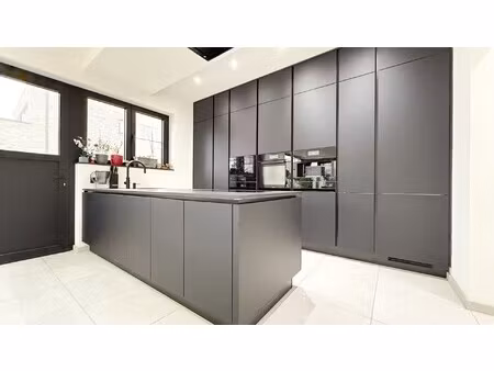 exclusieve villa met hoogwaardige afwerking genk!