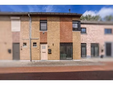 perfect instapklare rijwoning te willebroek