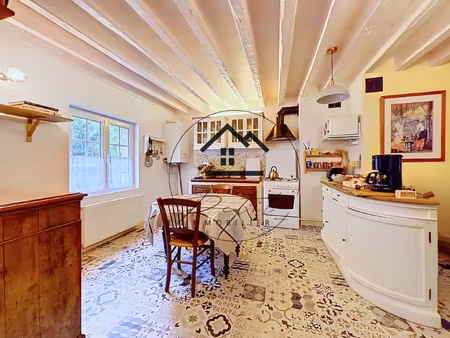 duplex familial aux beaux volumes sur la commune de fitz-jam