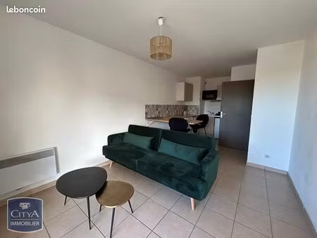 appartement 2 pièces 35 m² avec place de parking