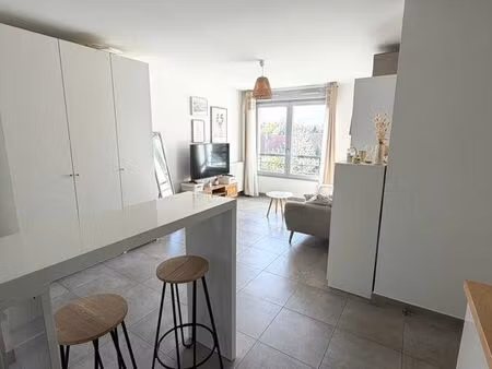 studio 30m2 ozoir la ferriere