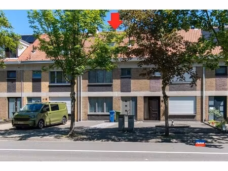 gezinswoning met 3 slpks  zolder en tuin