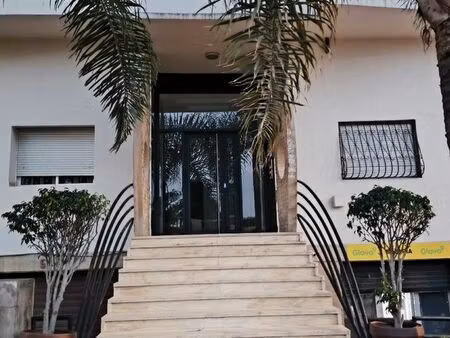 bel appartement de 88m² a 5min de la gare casa voyageur à casablanca