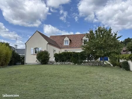 maison 5 pièces 168 m²