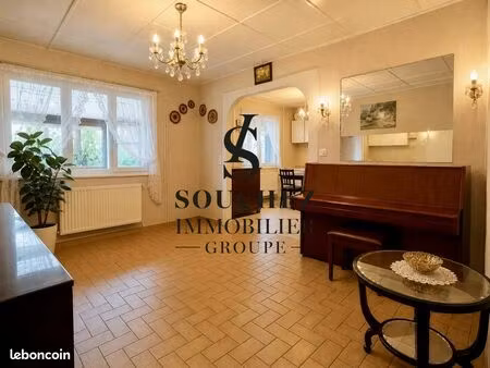 maison 5 pièces 80 m²