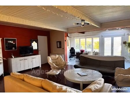 maison 4 pièces 178 m²