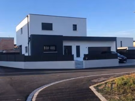maison 5 pièces 148 m²