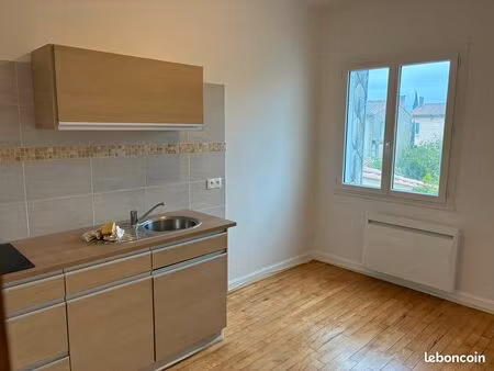 5 pieces -105 m2-carcassonne 11000 -quartier lamourelle
