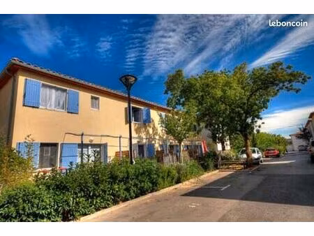 villa 4 pièces 82 m²