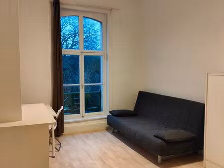 beau logement étudiant 17m² charges comprises