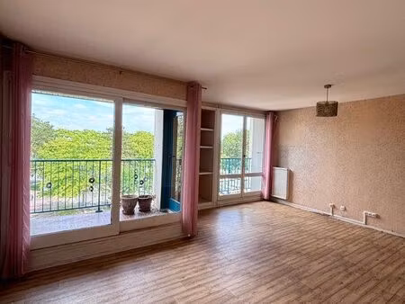 appartement t3 - 72 m2 - bayonne - 183000