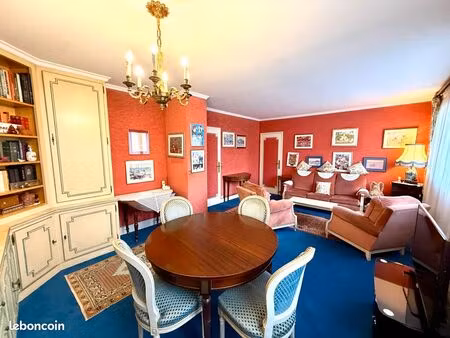 appartement à louer - 65m2 - 950