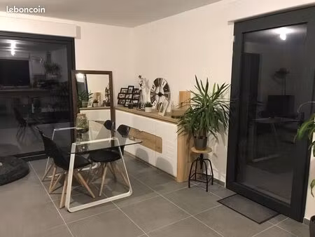 maison très récente à louer