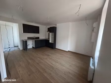appartement 72m2 fraîchement rénové