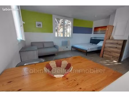 studio 1 pièce 25 m²