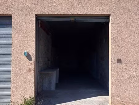 grand box à louer