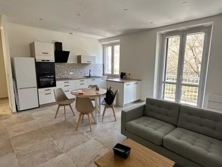 appartement t3 meublé